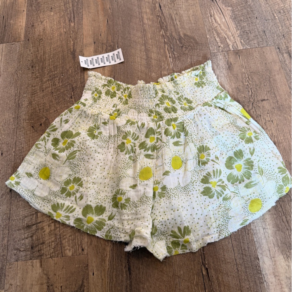 NWT Urban Outfitters Out From Under Lucine Short Floral Smocked Mini Skirt small - Picture 6 of 6